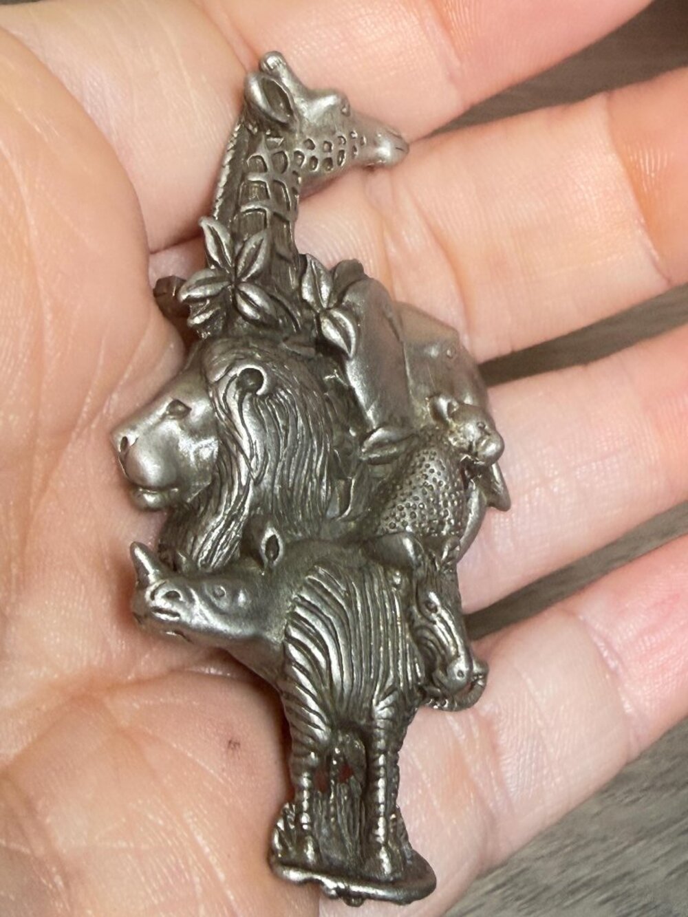 Safari Animals Brooch Giraffe Elephant Zebra Lion FABLE Vintage Pin 2.5" - Picture 3 of 6